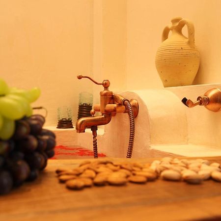 Relax Hotel Ksamil Ngoại thất bức ảnh