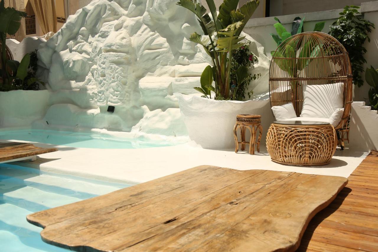 Relax Hotel Ksamil Ngoại thất bức ảnh