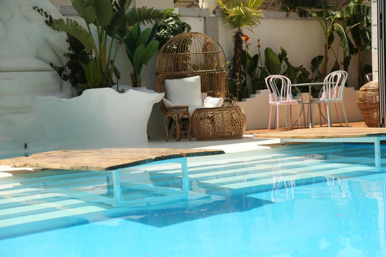 Relax Hotel Ksamil Ngoại thất bức ảnh