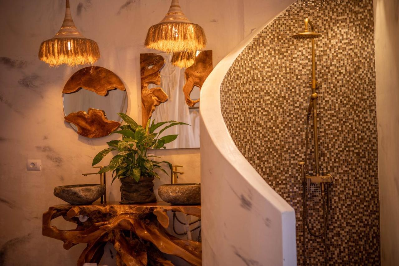 Relax Hotel Ksamil Ngoại thất bức ảnh
