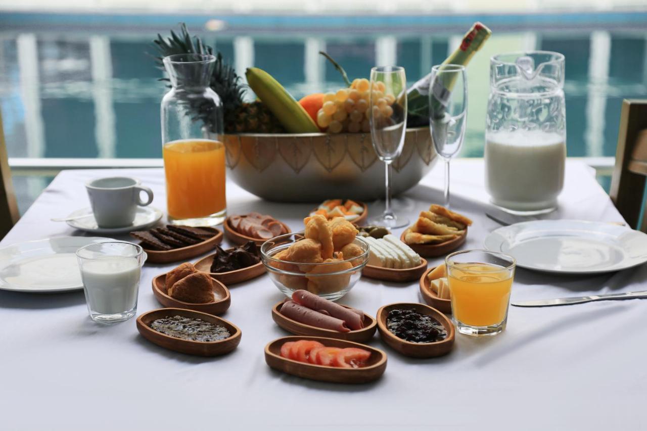 Relax Hotel Ksamil Ngoại thất bức ảnh