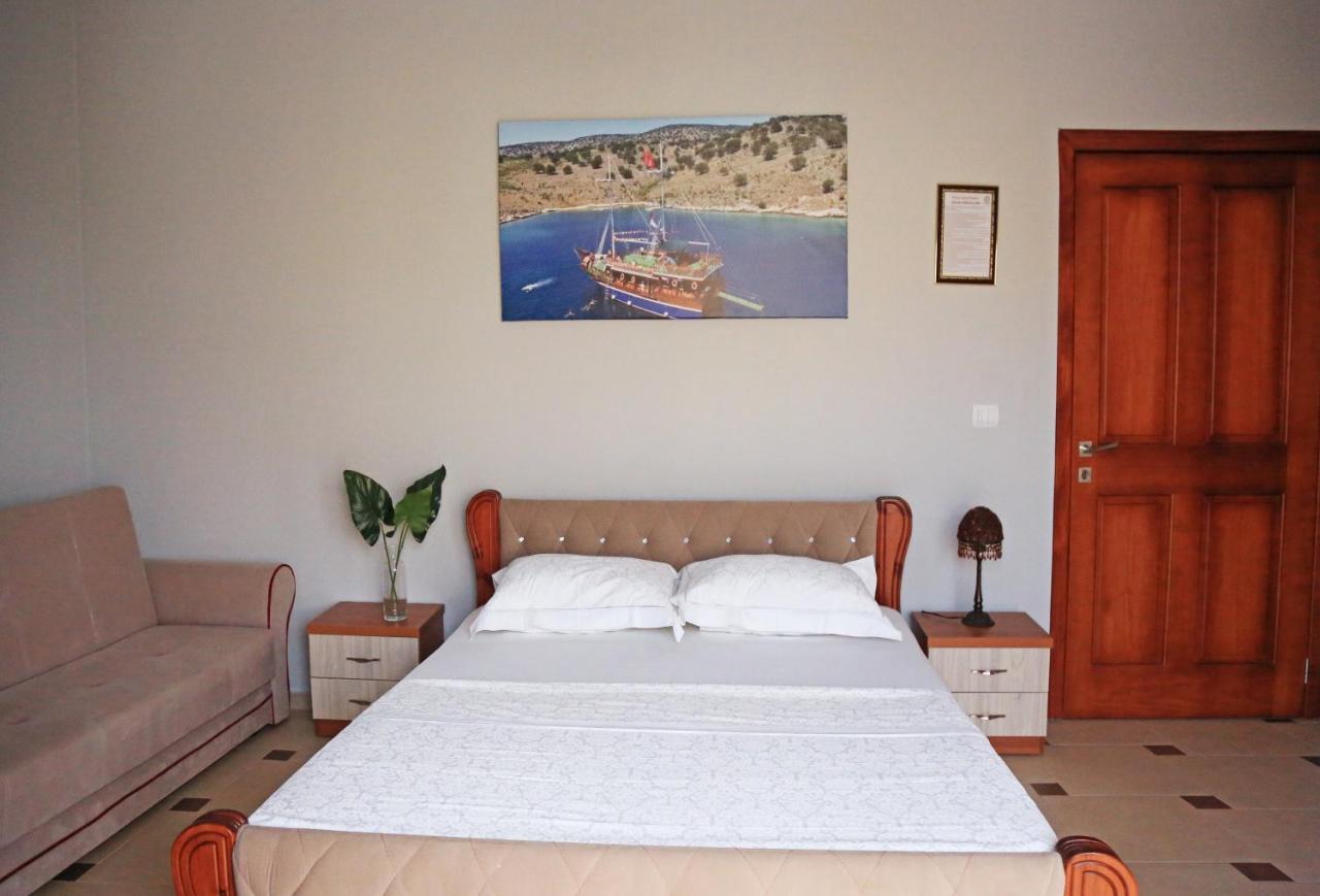Relax Hotel Ksamil Ngoại thất bức ảnh