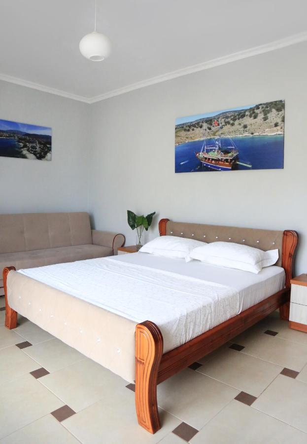 Relax Hotel Ksamil Ngoại thất bức ảnh